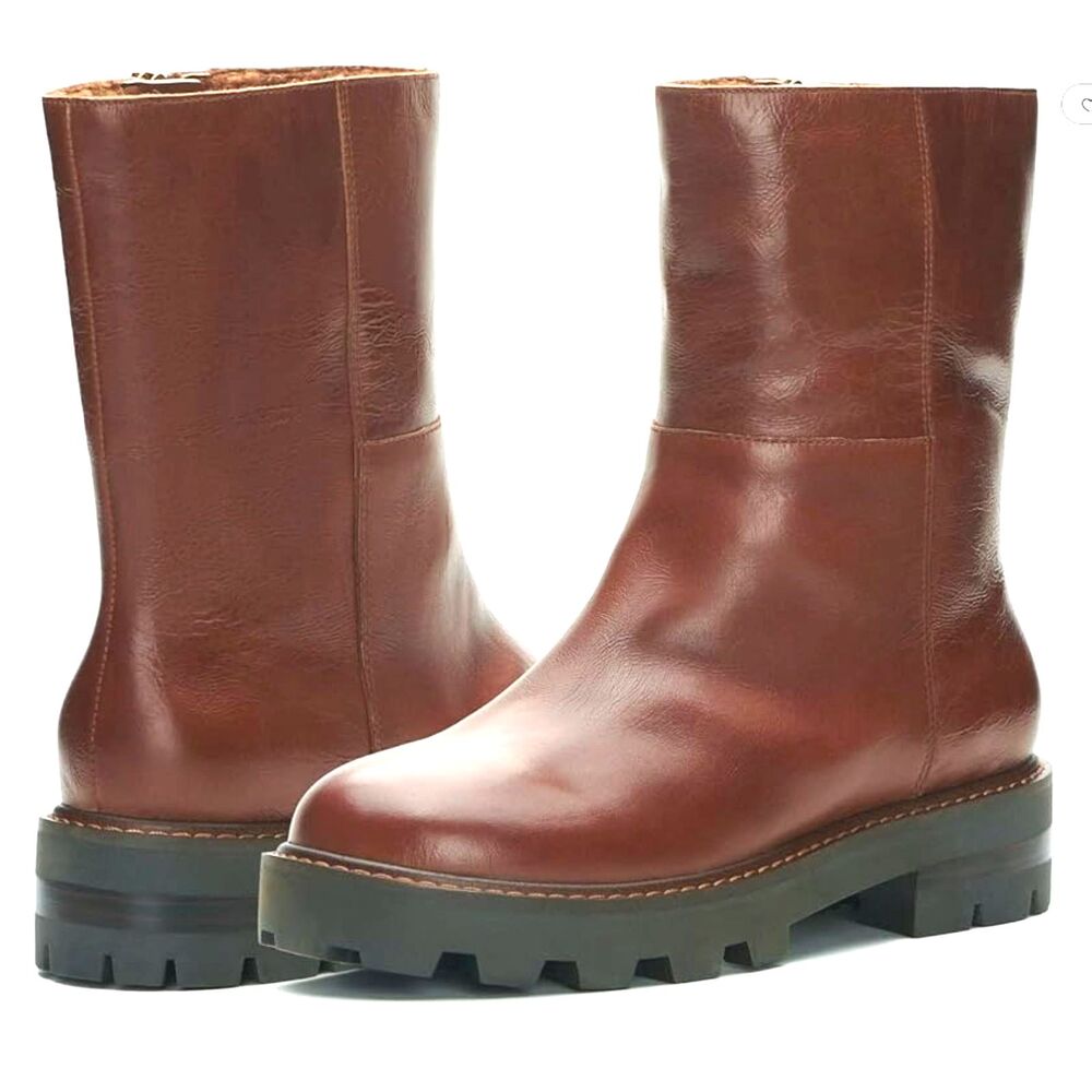 NWOB Vince Camuto Telvanni Round Toe Leather Warm Caramel Booties Boots Sz 6.5